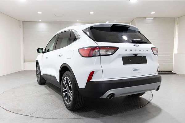2021 Ford Escape ZH