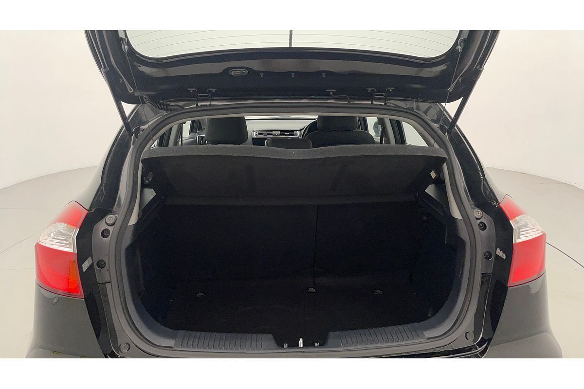 2015 Kia Rio S-Premium UB