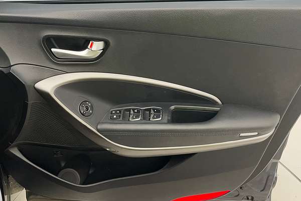 2016 Hyundai Santa Fe Active DM3 Series II