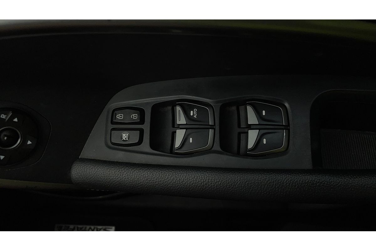 2016 Hyundai Santa Fe Active DM3 Series II