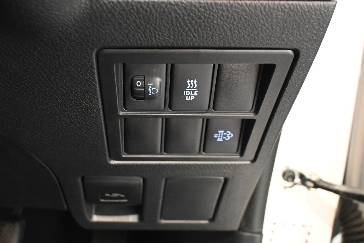 2018 Toyota Hilux Workmate GUN122R Rear Wheel Drive
