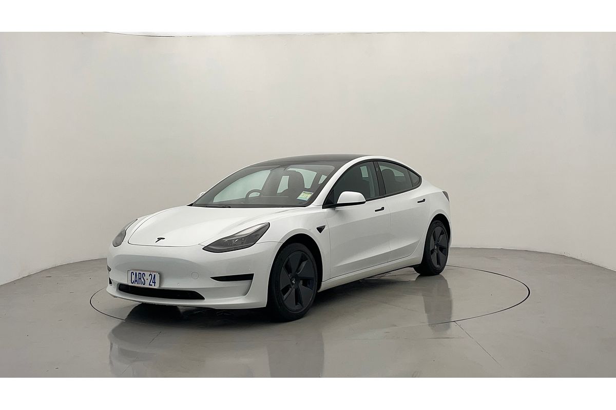 2022 Tesla Model 3 Rear-Wheel Drive