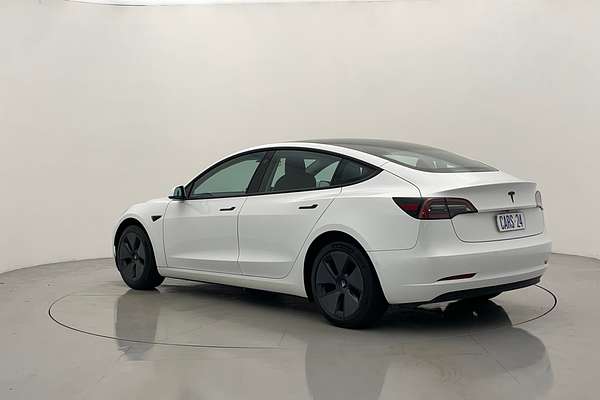 2022 Tesla Model 3 Rear-Wheel Drive