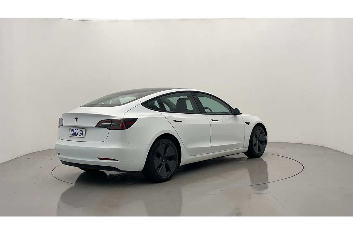 2022 Tesla Model 3 Rear-Wheel Drive