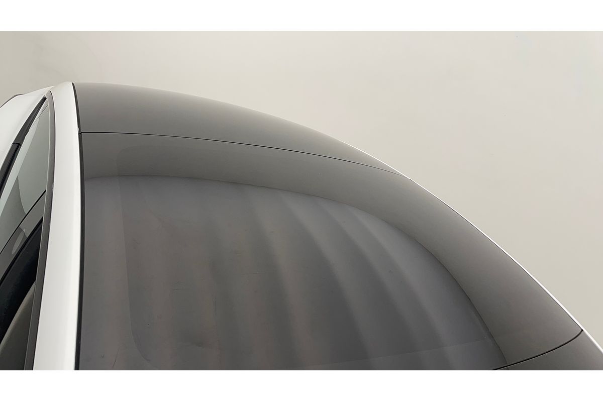 2022 Tesla Model 3 Rear-Wheel Drive