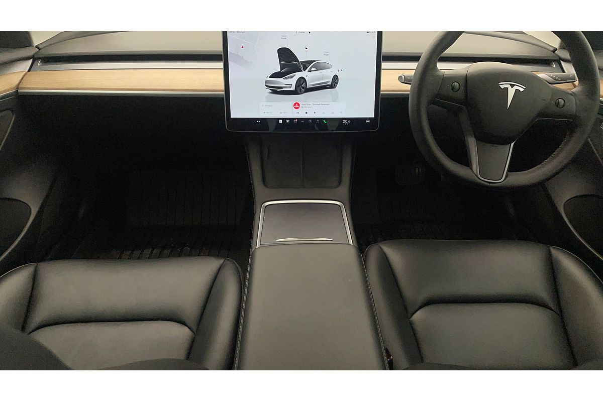 2022 Tesla Model 3 Rear-Wheel Drive