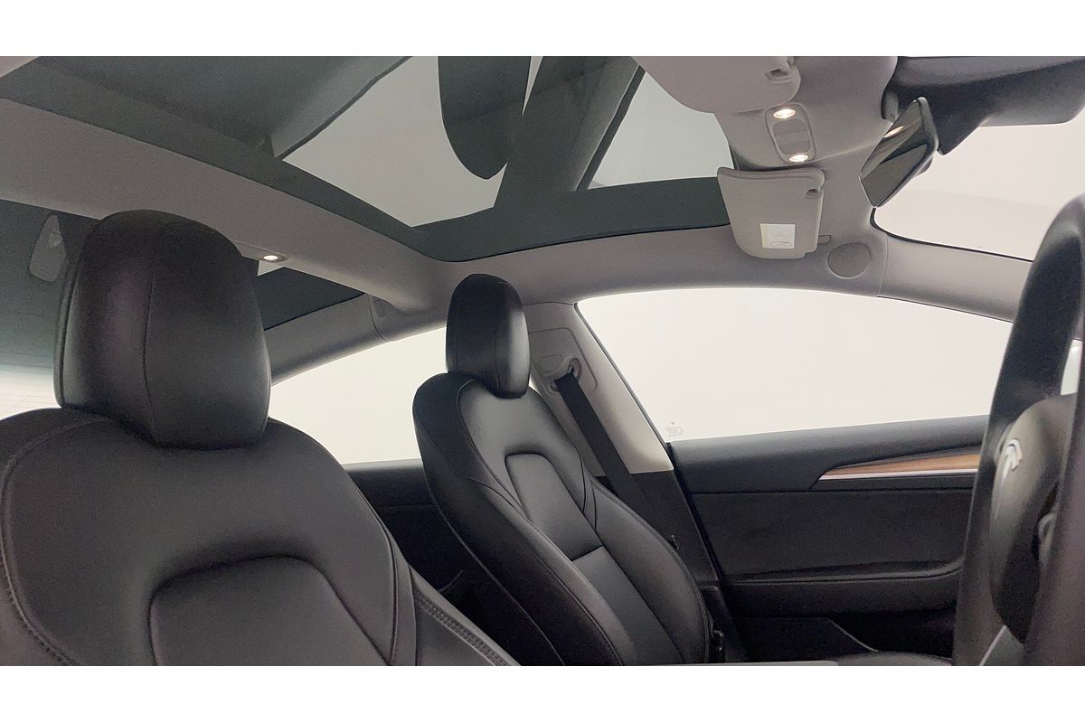 2022 Tesla Model 3 Rear-Wheel Drive