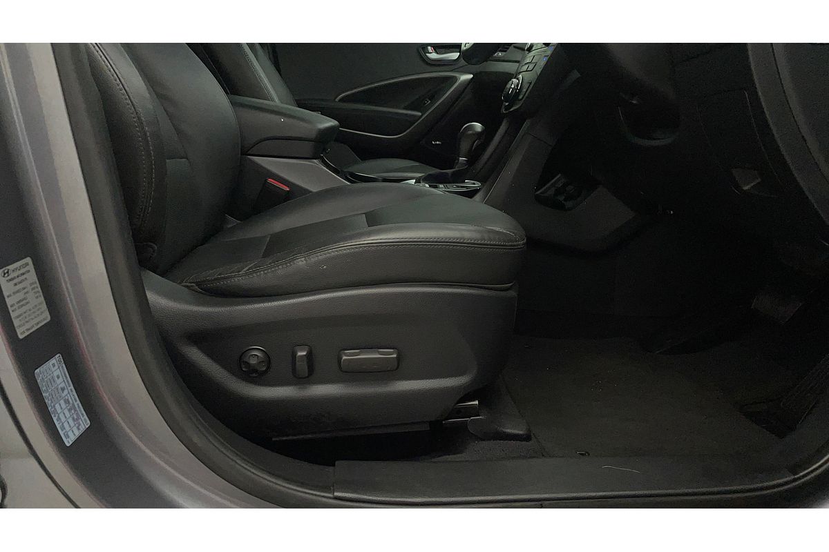 2016 Hyundai Santa Fe Elite DM3 Series II