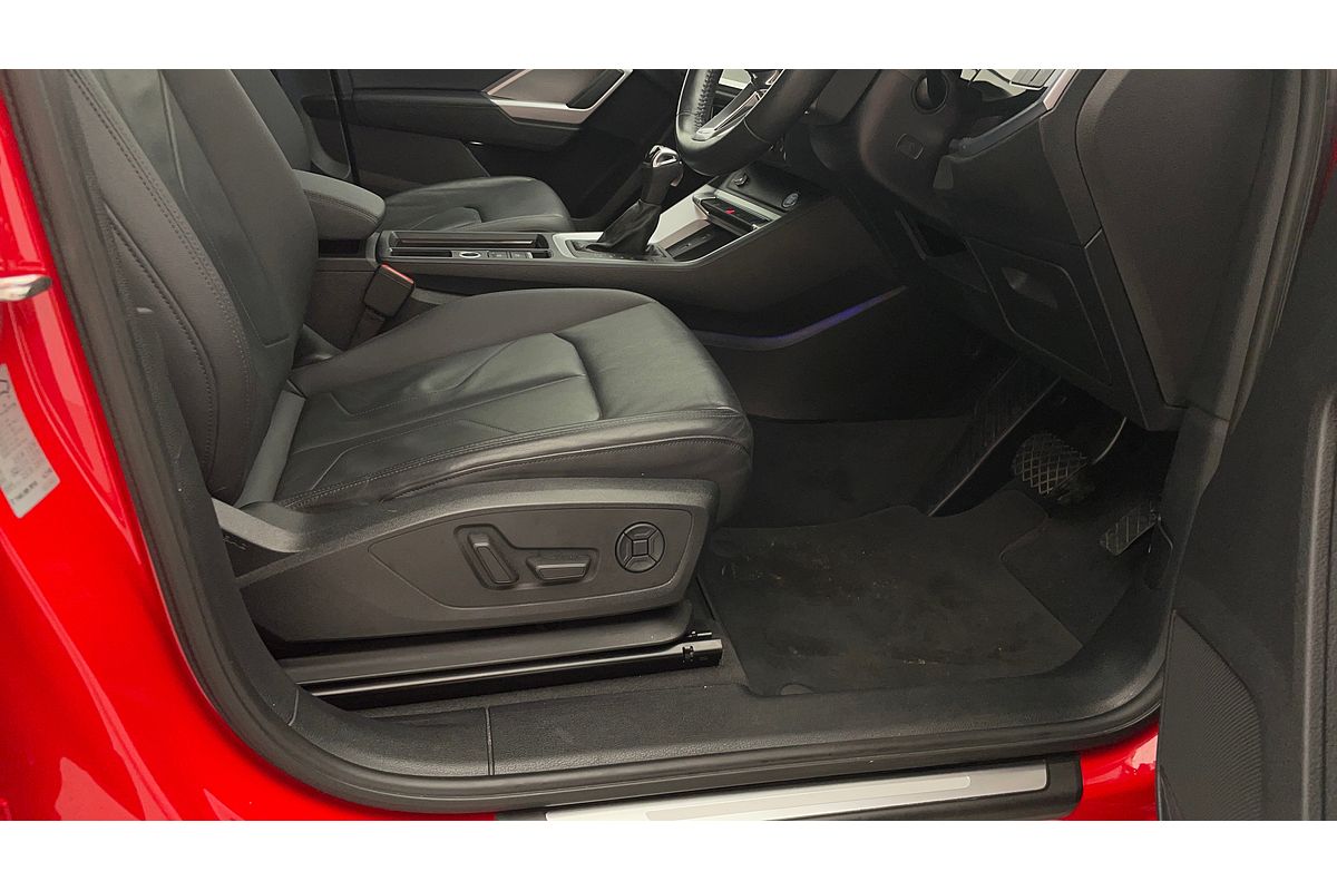 2019 Audi Q3 35 TFSI Launch Edition F3