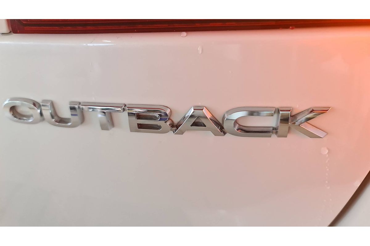 2020 Subaru Outback 2.5i 5GEN