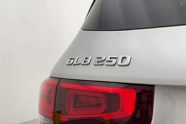 2021 Mercedes-Benz GLB-Class GLB250 X247