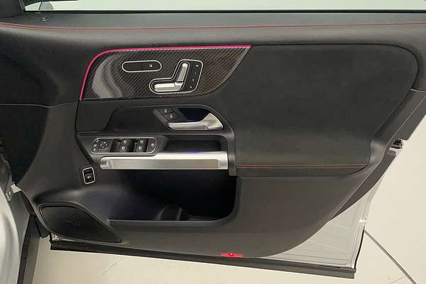 2021 Mercedes-Benz GLB-Class GLB250 X247