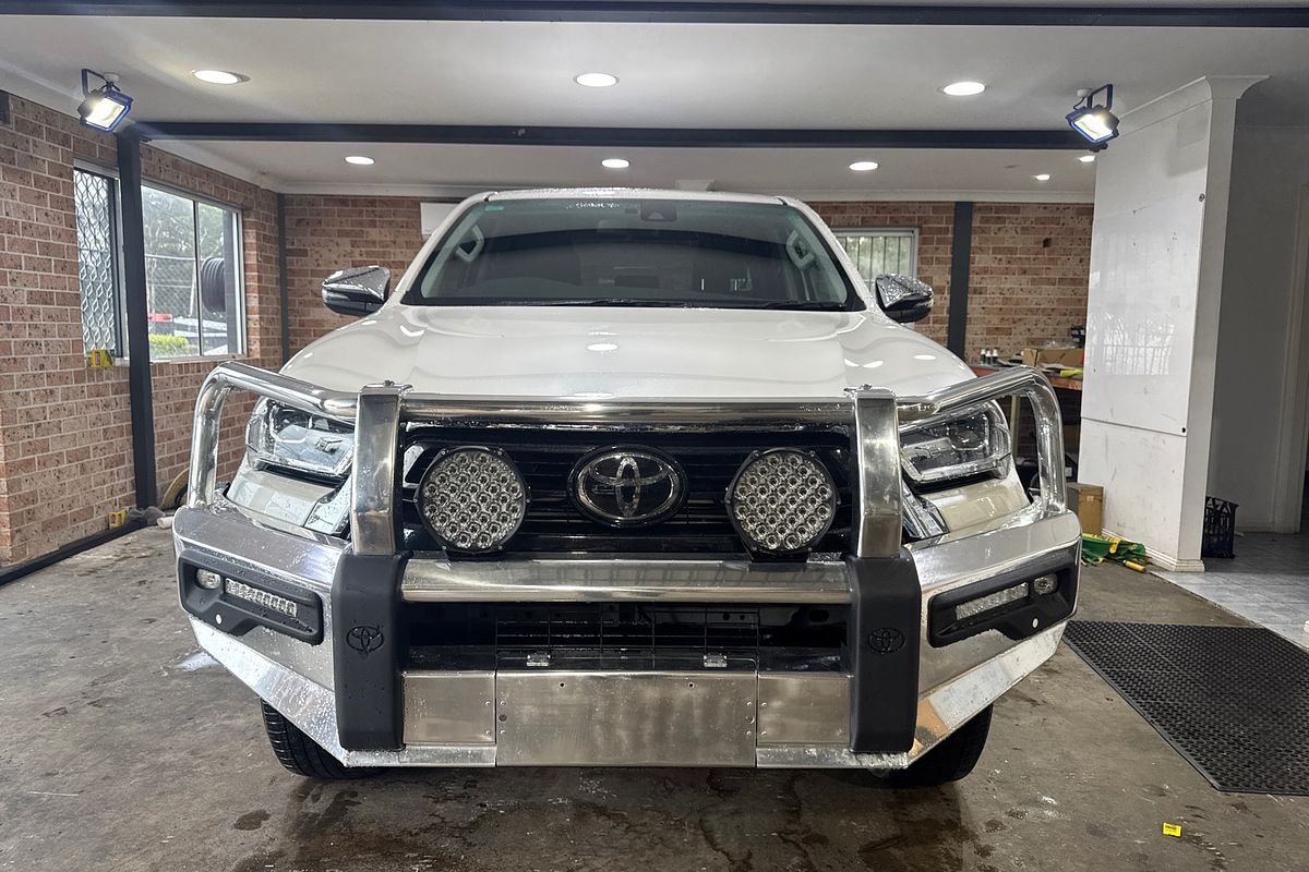 2022 Toyota Hilux SR5 GUN126R 4X4
