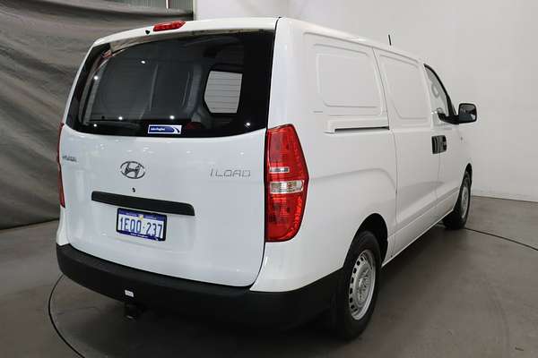 2015 Hyundai iLoad TQ-V