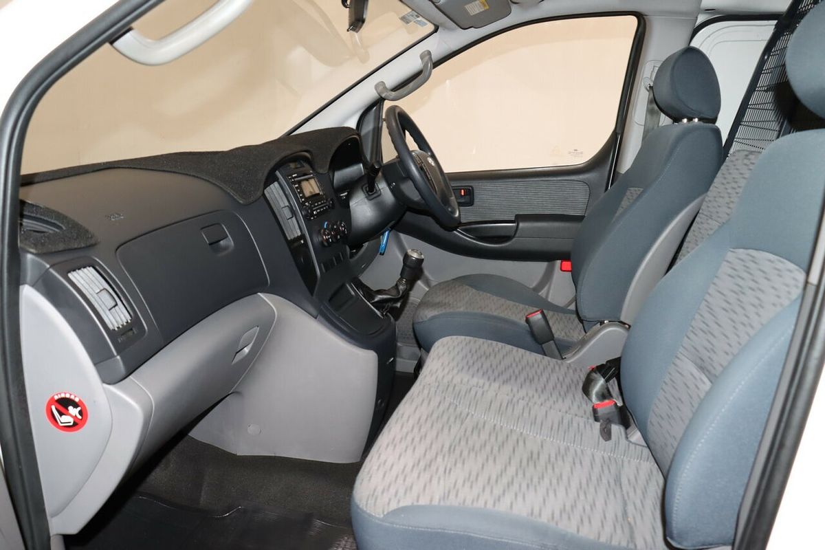 2015 Hyundai iLoad TQ-V
