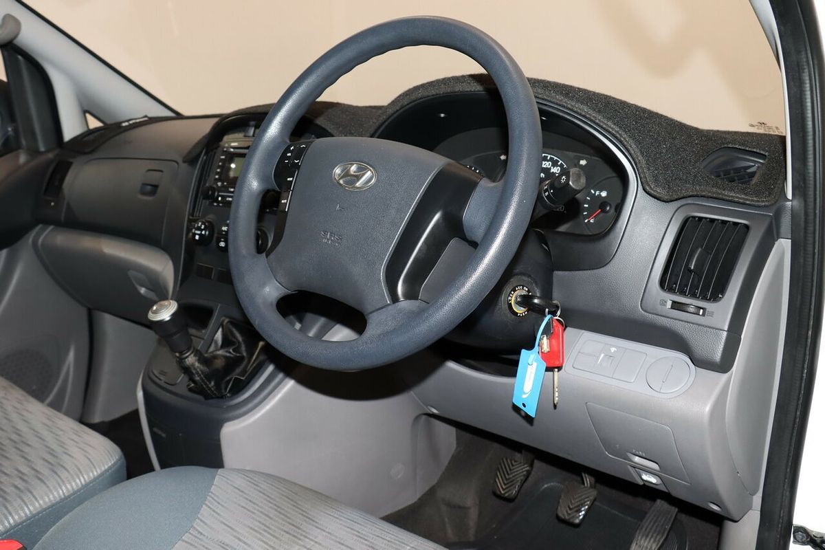 2015 Hyundai iLoad TQ-V