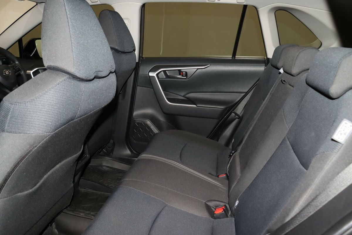 2020 Toyota RAV4 GX AXAH54R