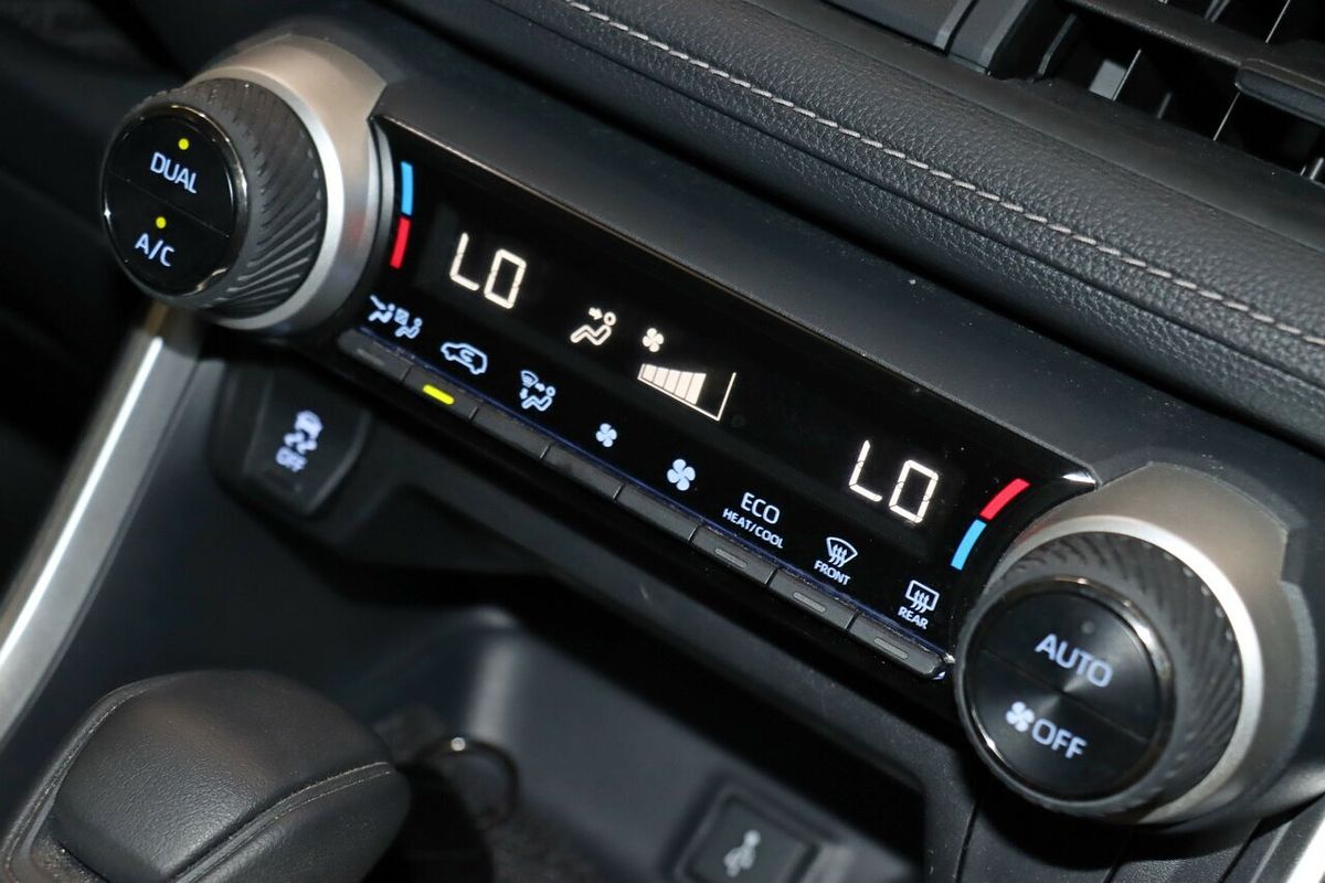 2020 Toyota RAV4 GX AXAH54R