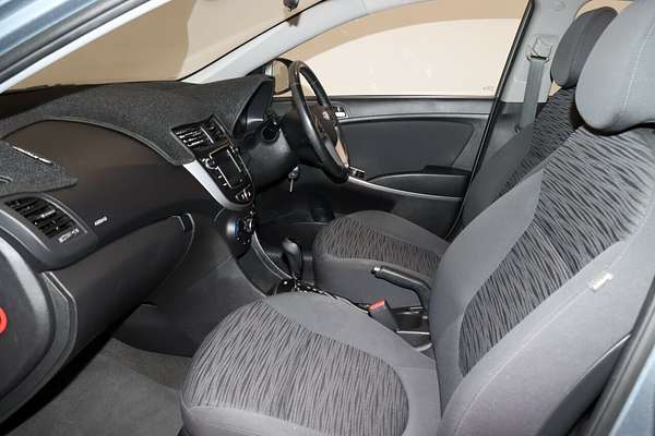 2018 Hyundai Accent Sport RB6