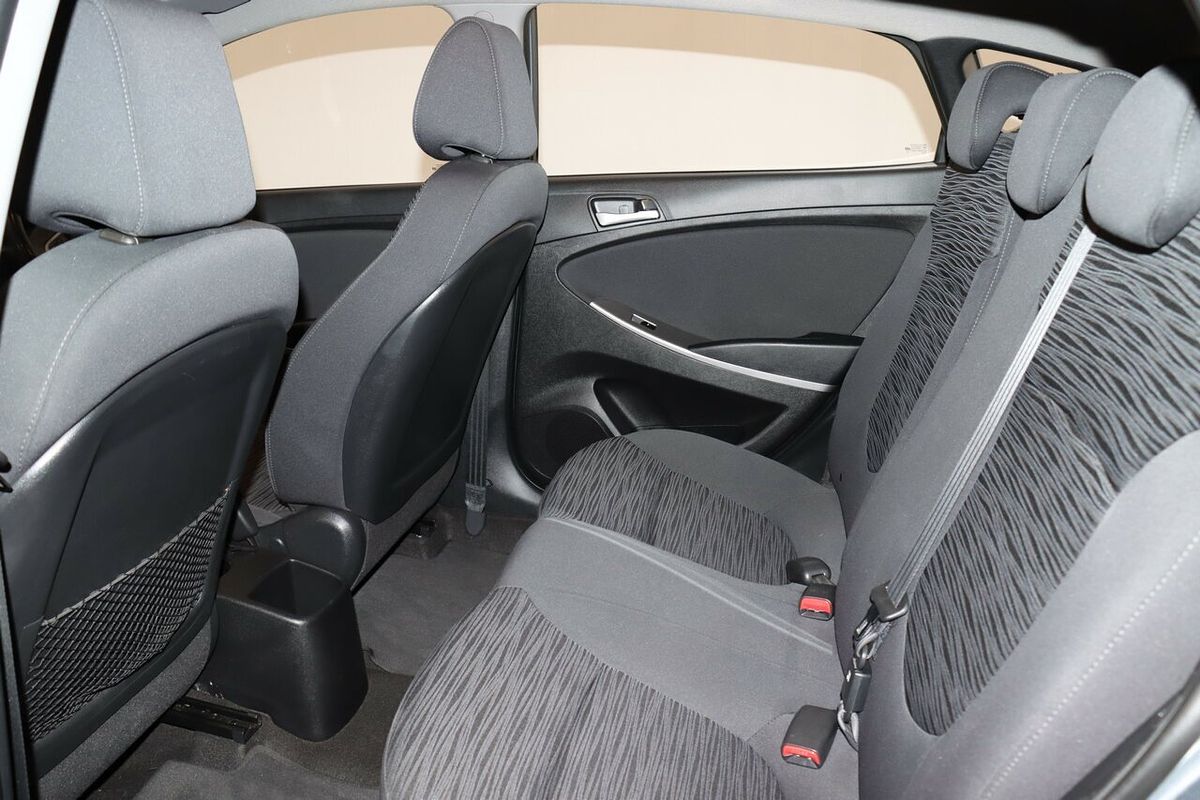 2018 Hyundai Accent Sport RB6