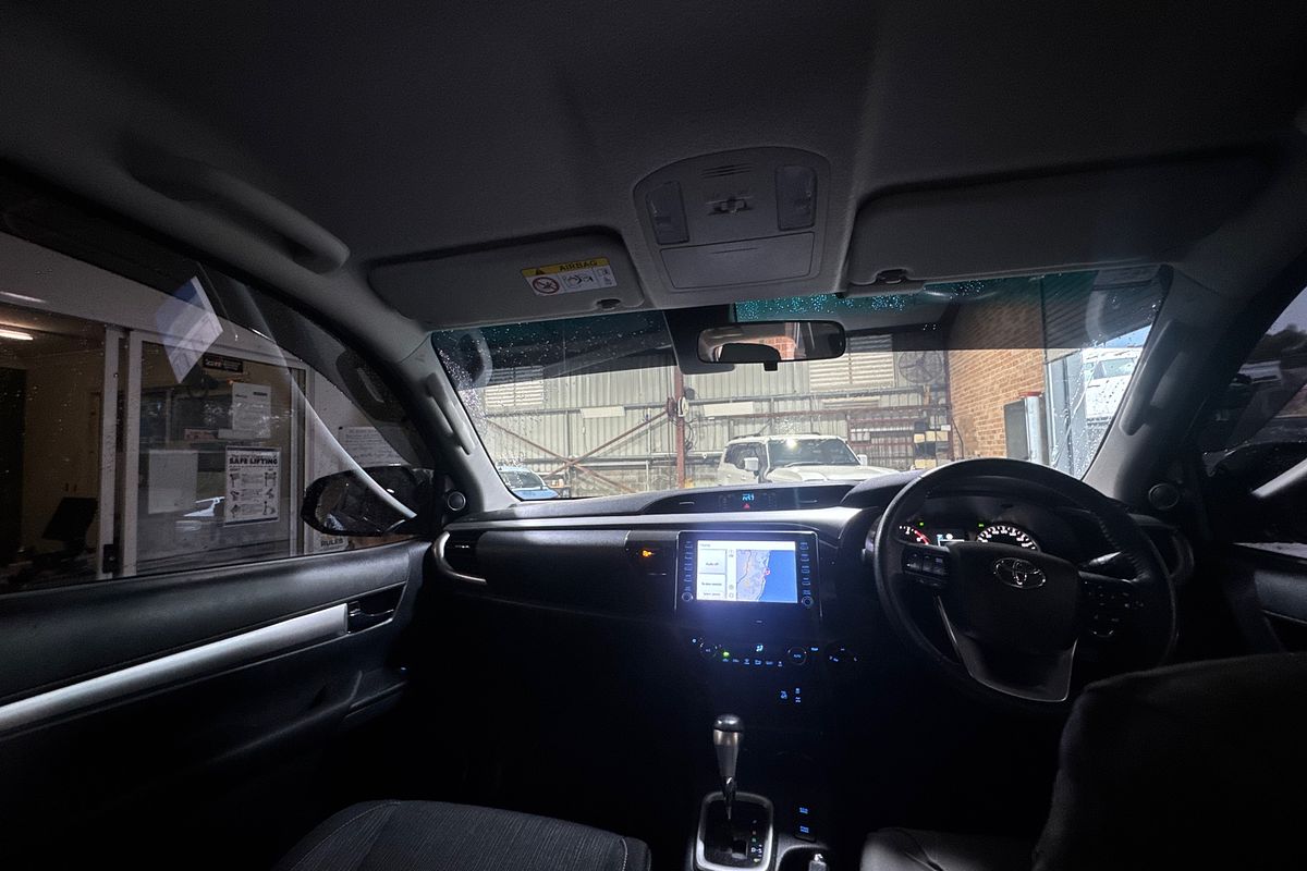 2021 Toyota Hilux SR5 GUN126R 4X4