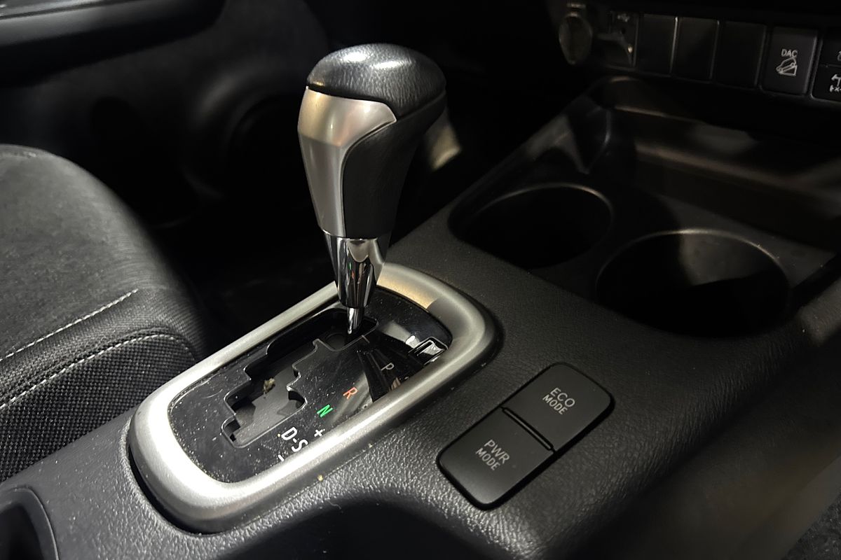 2021 Toyota Hilux SR5 GUN126R 4X4
