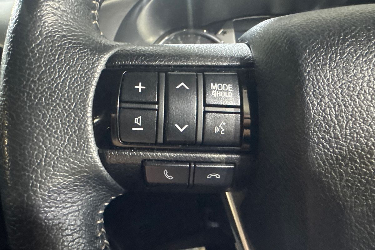 2021 Toyota Hilux SR5 GUN126R 4X4
