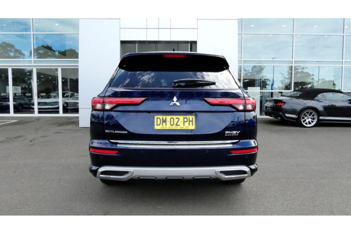 2023 Mitsubishi Outlander PHEV Exceed ZM