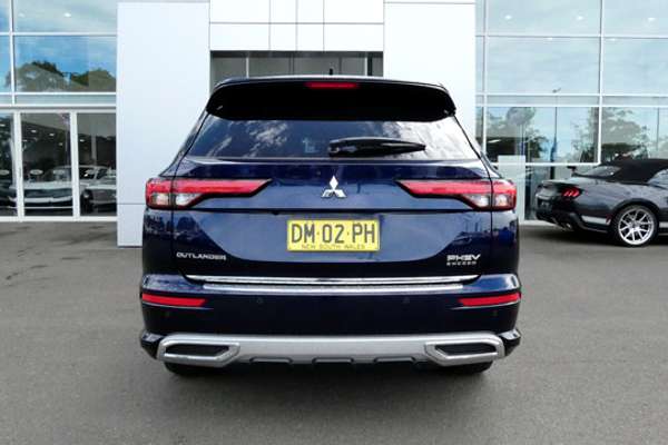 2023 Mitsubishi Outlander PHEV Exceed ZM