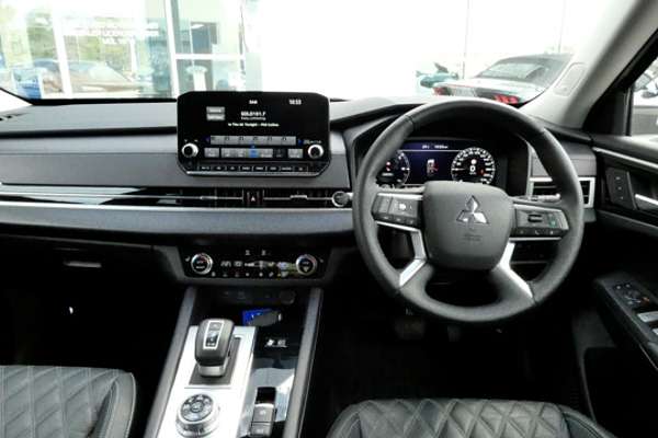 2023 Mitsubishi Outlander PHEV Exceed ZM