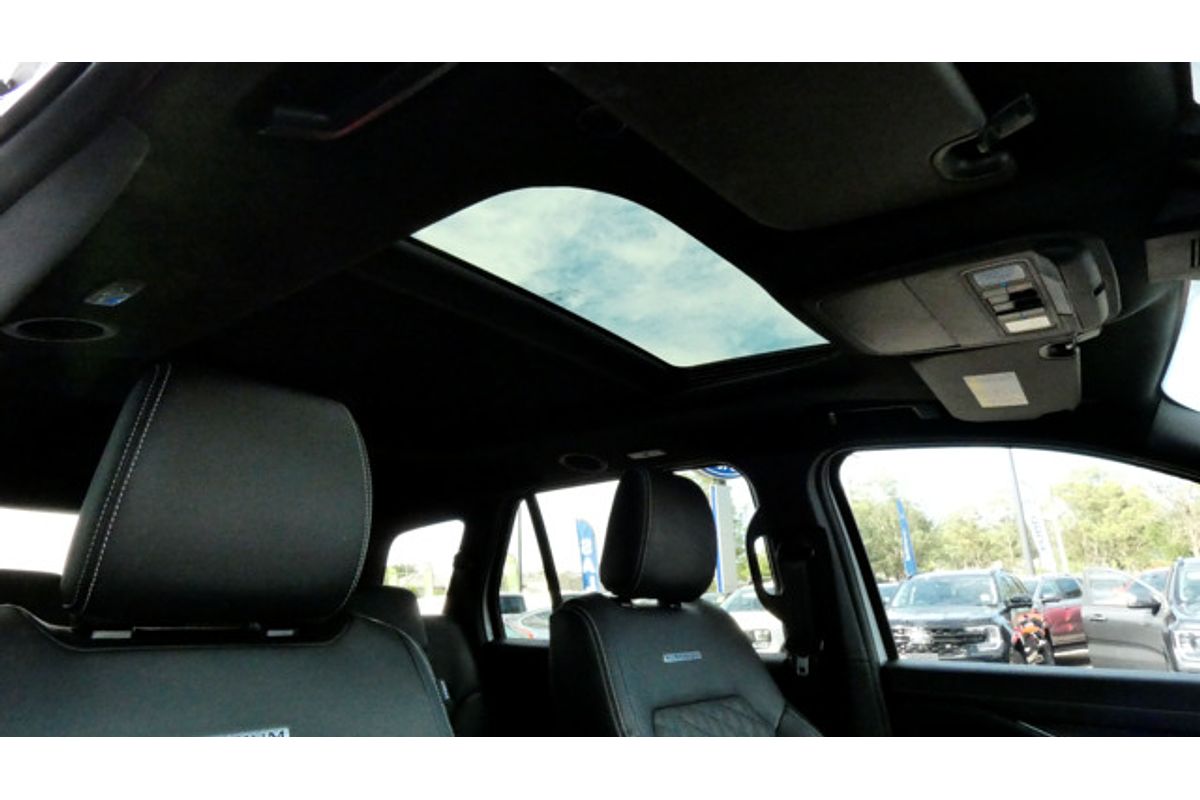 2023 Ford Everest Platinum