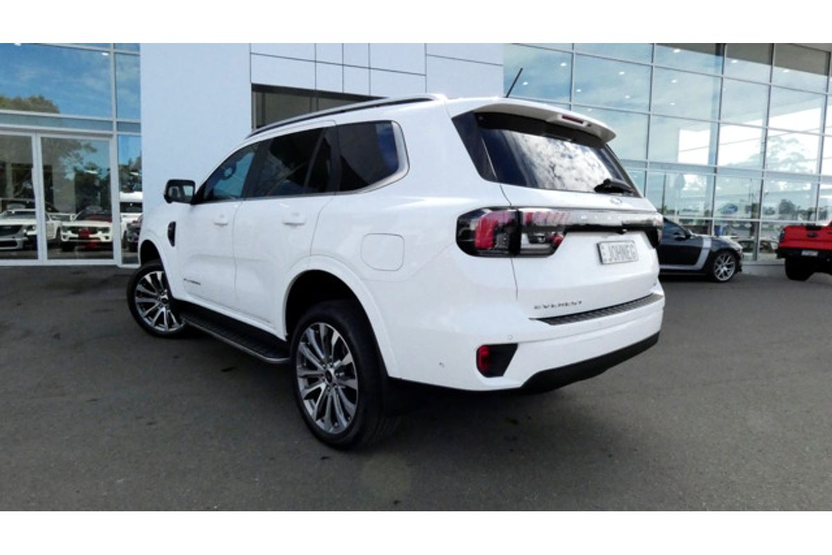 2023 Ford Everest Platinum