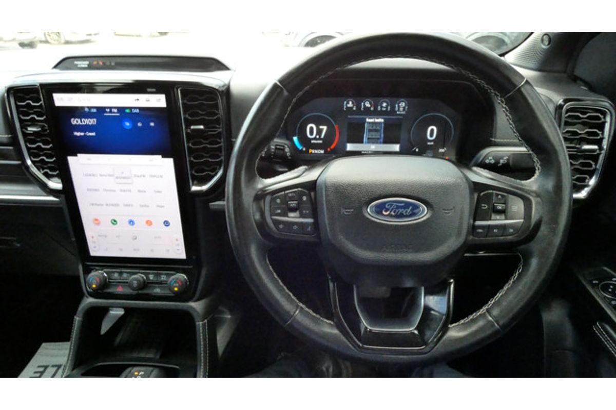 2023 Ford Everest Platinum
