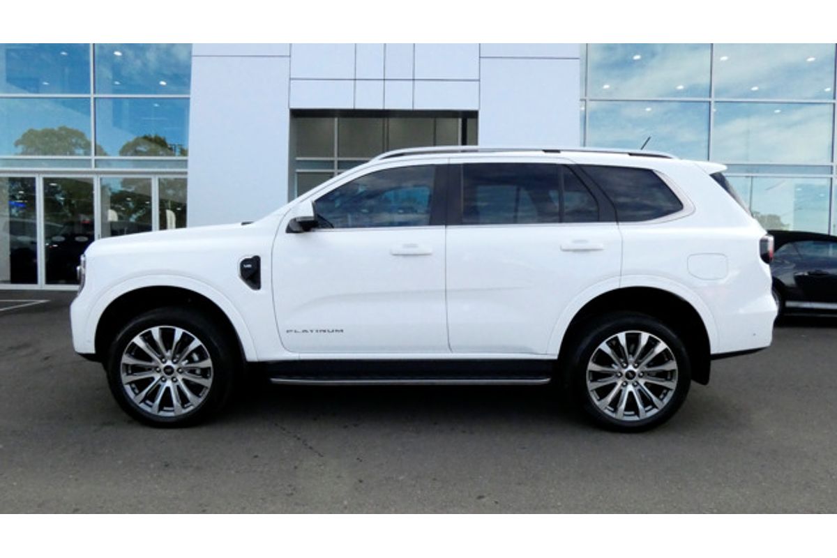 2023 Ford Everest Platinum