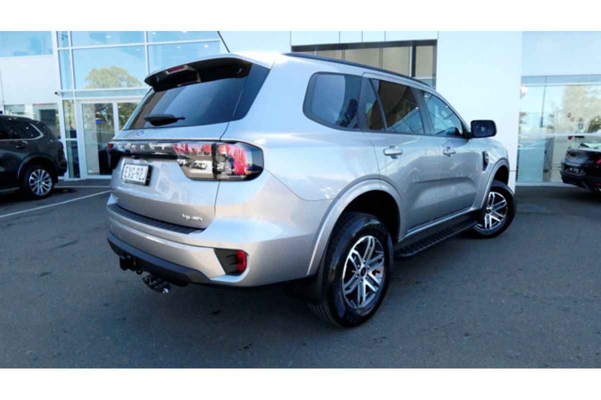 2022 Ford Everest Trend