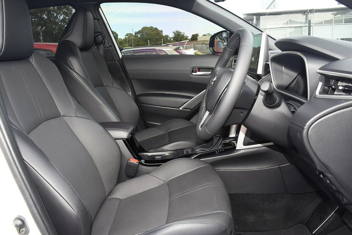 2023 Toyota Corolla Cross Atmos MXGA10R