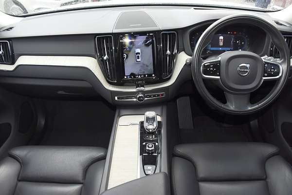 2021 Volvo XC60 B5 Inscription