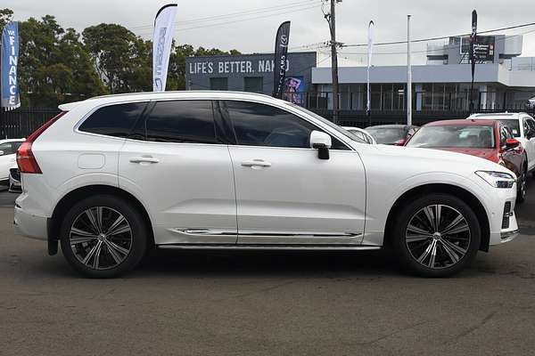 2021 Volvo XC60 B5 Inscription