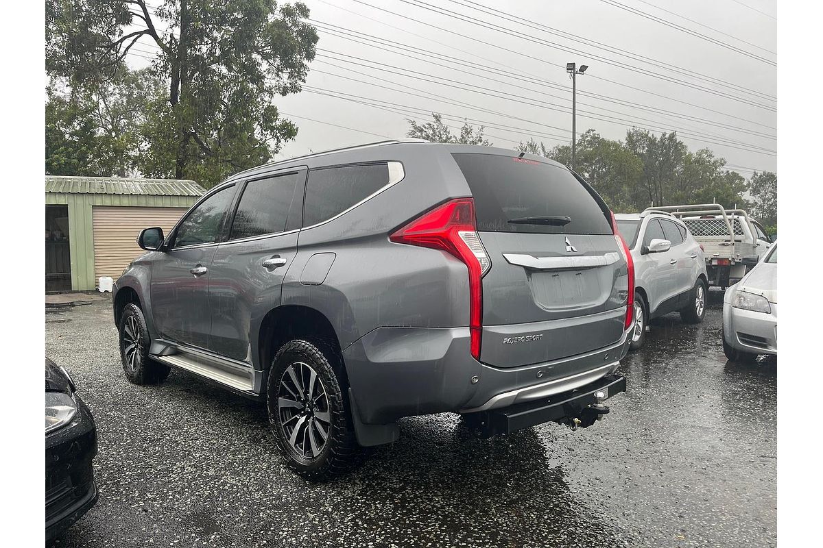 2016 Mitsubishi Pajero Sport GLS QE