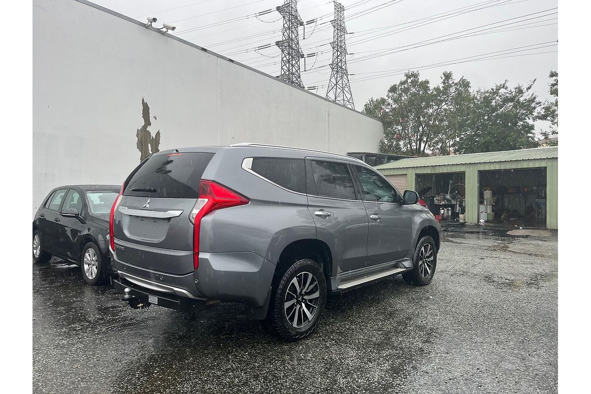 2016 Mitsubishi Pajero Sport GLS QE