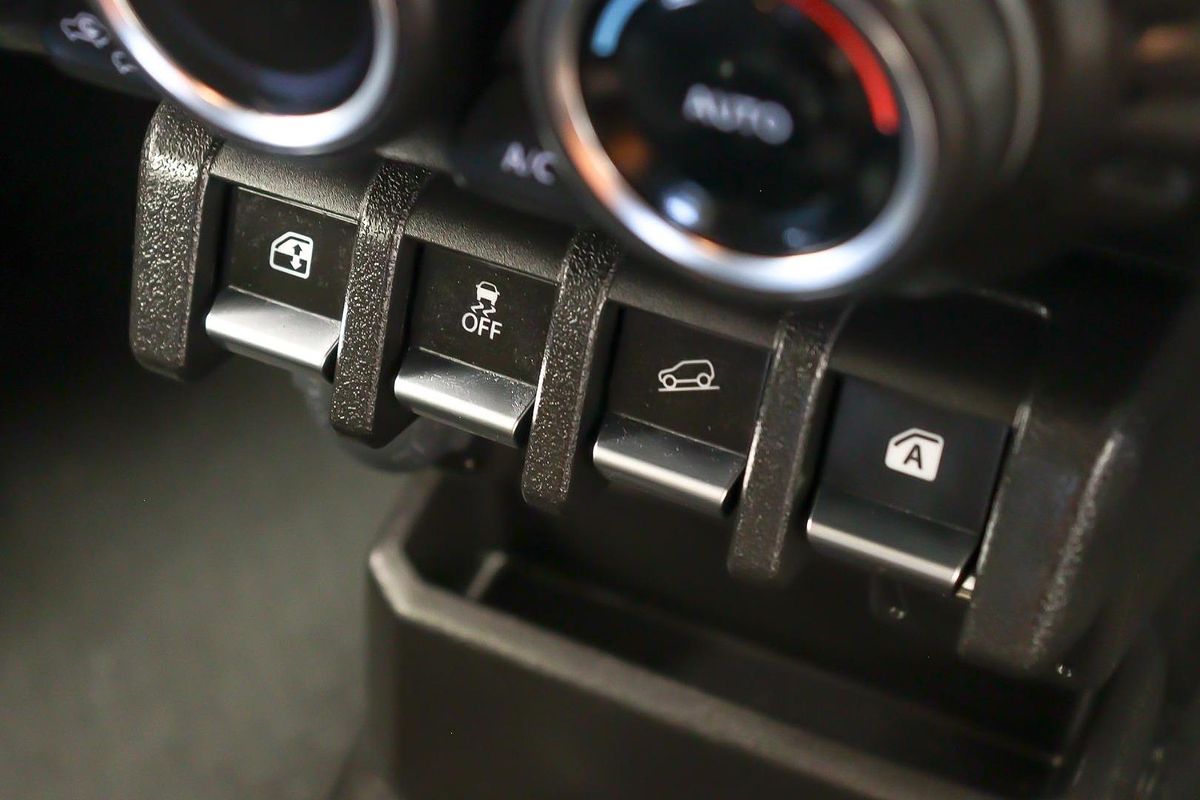2022 Suzuki Jimny GLX GJ