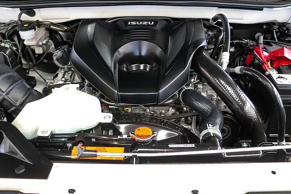 2022 Isuzu MU-X LS-T