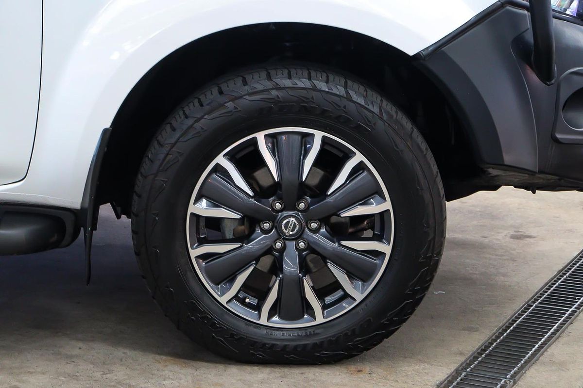 2020 Nissan Navara ST D23 Series 4 4X4