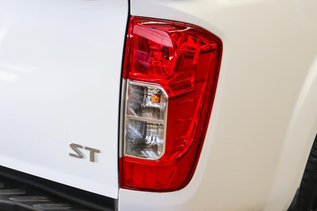 2020 Nissan Navara ST D23 Series 4 4X4