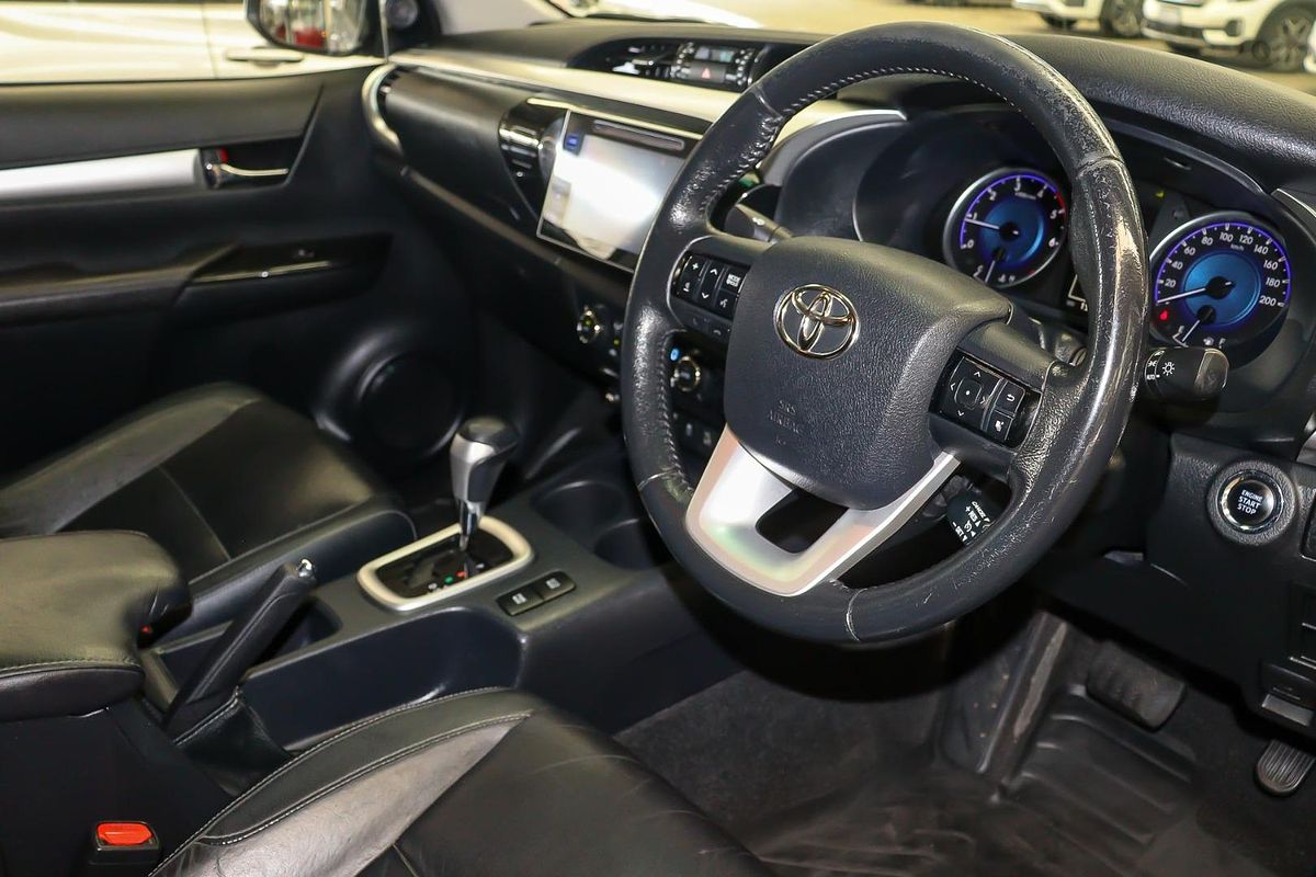 2017 Toyota Hilux SR5 GUN126R 4X4