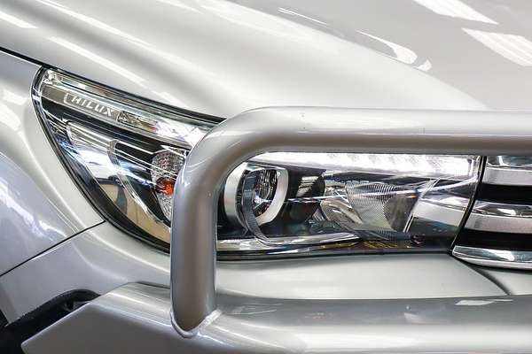 2017 Toyota Hilux SR5 GUN126R 4X4