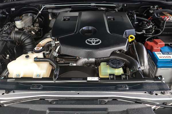 2017 Toyota Hilux SR5 GUN126R 4X4