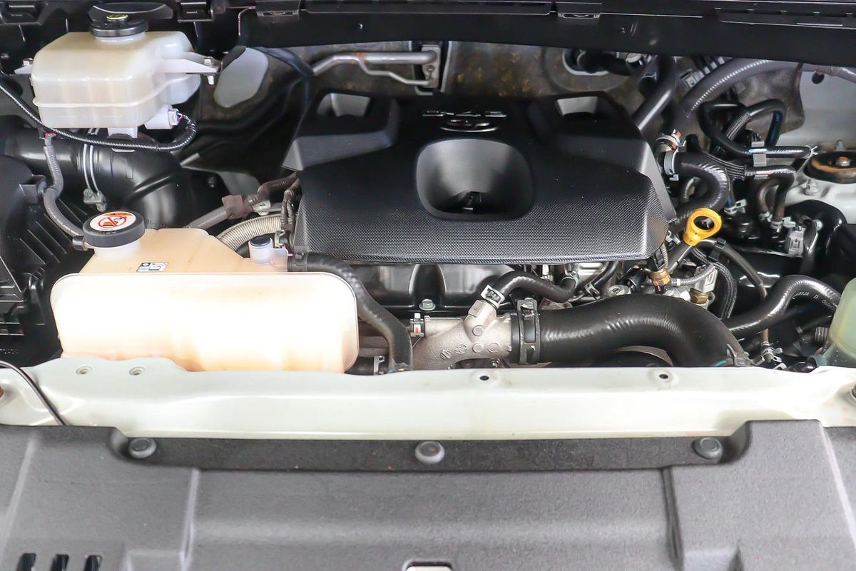 2020 Toyota Hiace GDH300R LWB