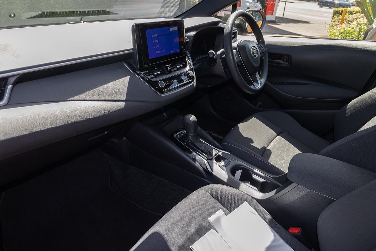 2022 Toyota Corolla Ascent Sport Hybrid ZWE211R