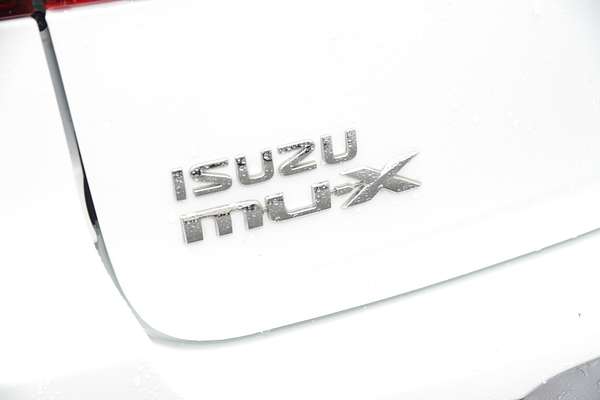 2020 Isuzu MU-X LS-M
